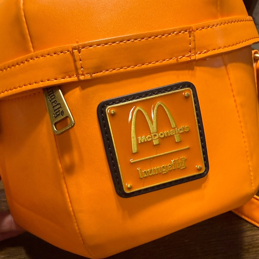 Loungefly Orange Pumpkin Jack-O'-Lantern Crossbody Bag - Picture 2 of 3
